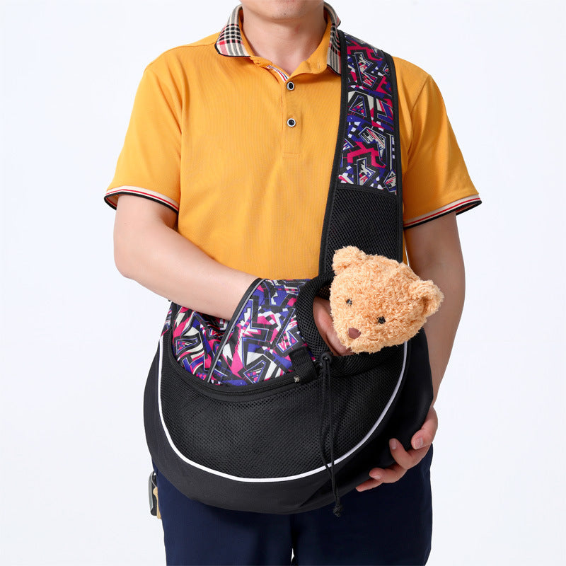 Pet Carrier Crossbody Bag – Comfortable & Breathable Travel Sling for Cats & Dogs